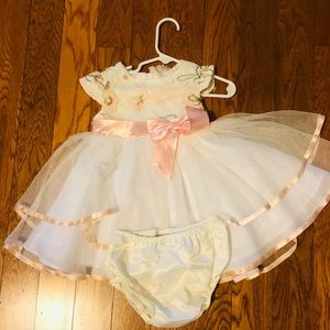 Baby Girl Rare Editions Dress in size 18m
